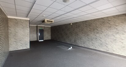 Market Walk, Newton Abbot to rent Interior Photo- Image 2 of 2