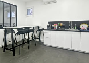 27 Bis Rue Henry Litolff, Bois-Colombes for sale Interior Photo- Image 2 of 4