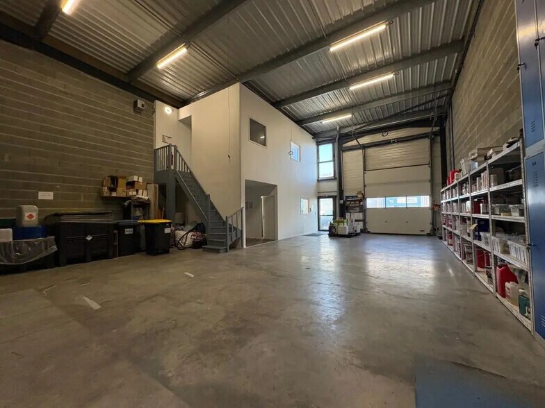 Office in Saint-Herblain to rent - Building Photo - Image 2 of 5