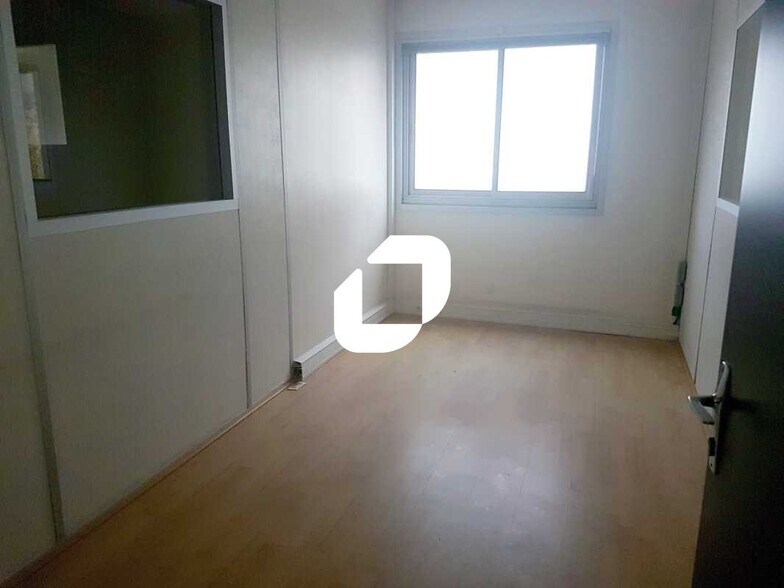 Office in Argenteuil to rent - Interior Photo - Image 3 of 5