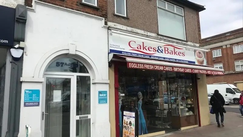 59A High St, Ilford to rent - Building Photo - Image 2 of 2