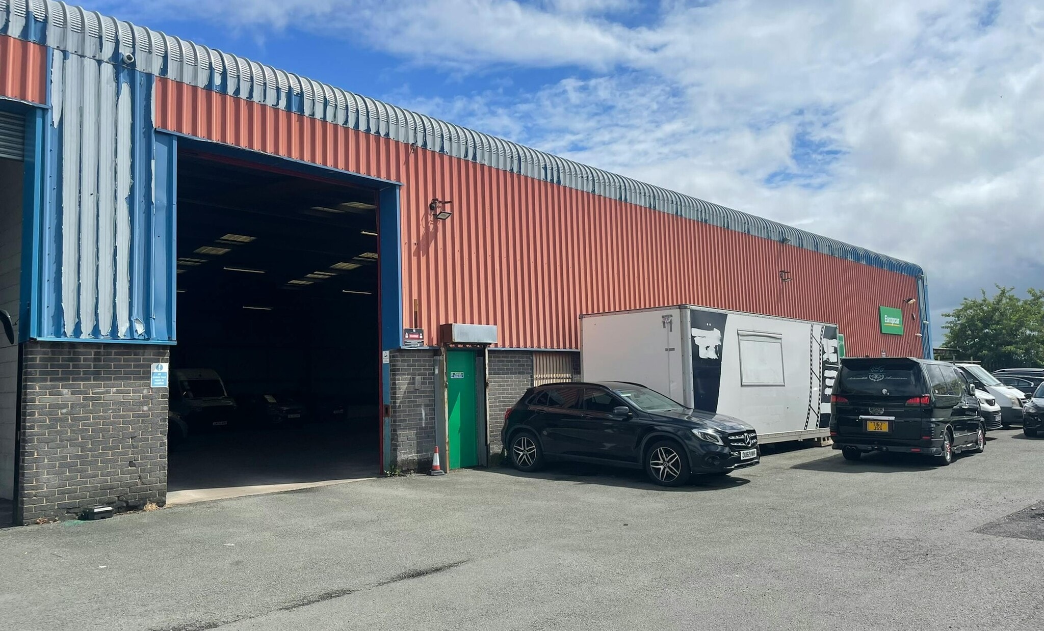 Owen Dr, Liverpool to rent Building Photo- Image 1 of 3