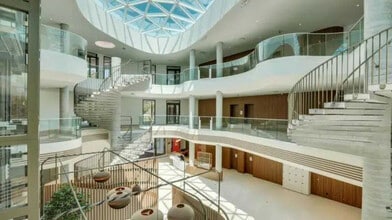 Office in Limonest to rent Building Photo- Image 1 of 20