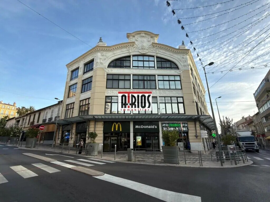 Vente Bureaux 49 m² - Photo 1
