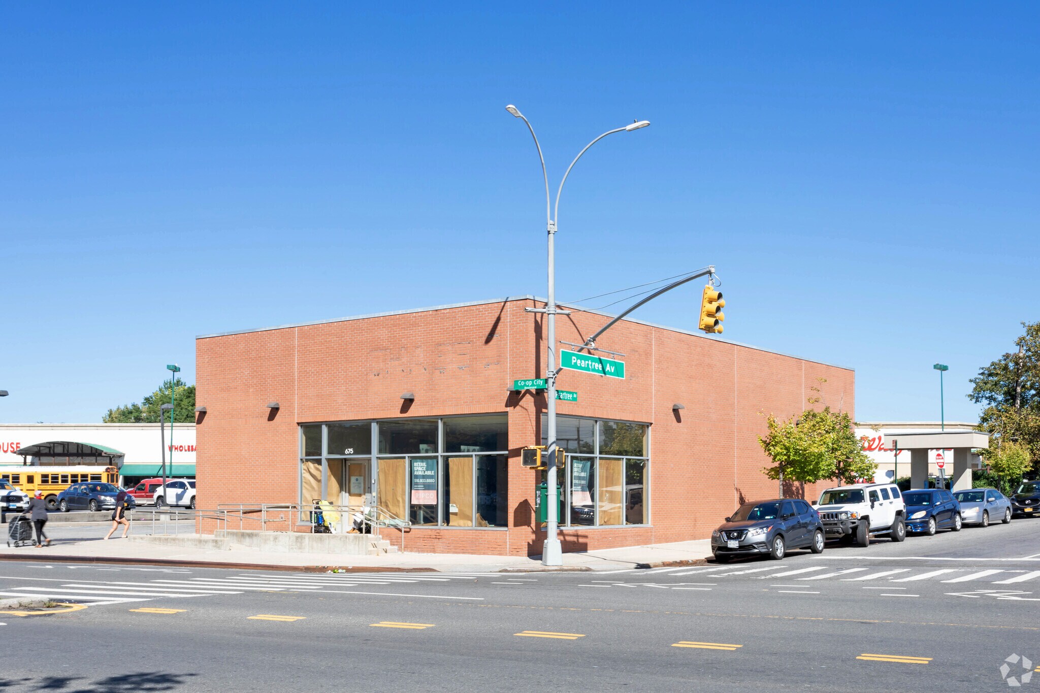 675 Co Op City Blvd, Bronx, NY for sale Building Photo- Image 1 of 1