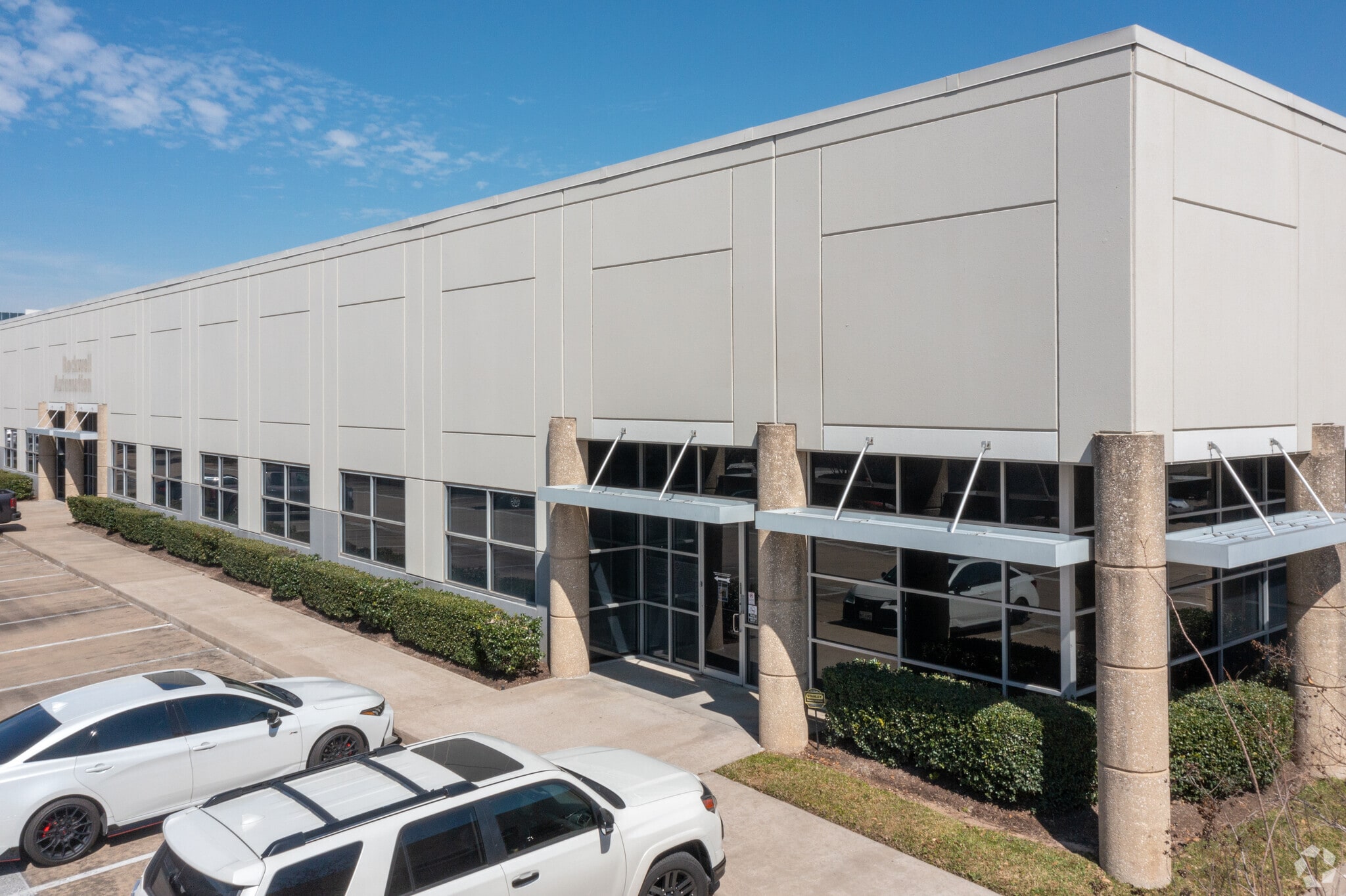 11335 Clay Rd, Houston, TX to rent Building Photo- Image 1 of 7