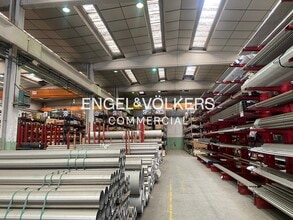 Industrial in Barcelona, Barcelona to rent Interior Photo- Image 1 of 9