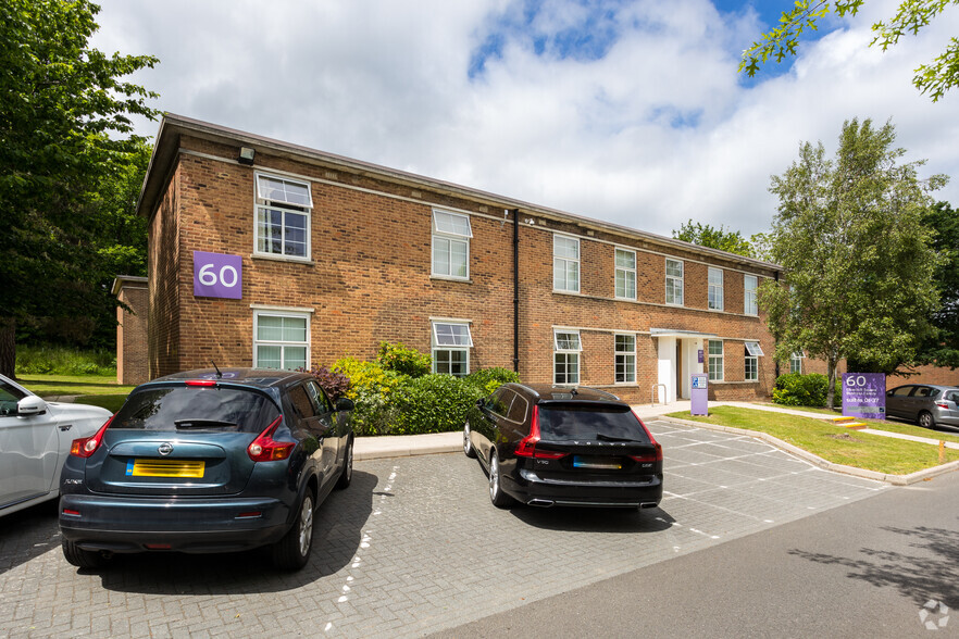 60 Churchill Sq, West Malling for sale - Building Photo - Image 1 of 1