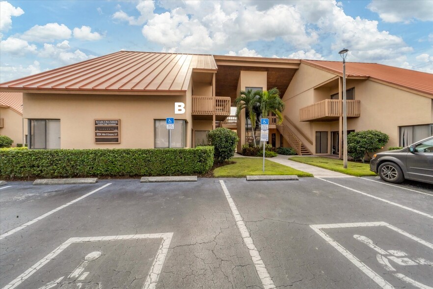 2831 Ringling Blvd, Sarasota, FL for sale - Building Photo - Image 1 of 1