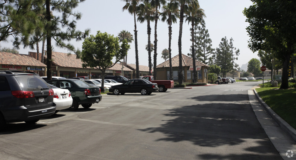 14050 Cherry Ave, Fontana, CA for sale - Primary Photo - Image 1 of 1