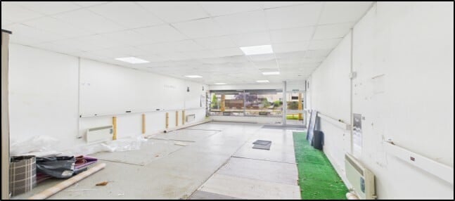 72 Hillhouse Rd, Hamilton to rent Building Photo- Image 1 of 4