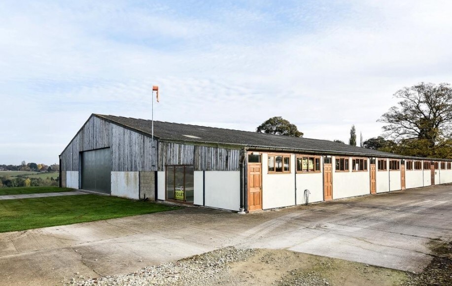 Bloxham Rd, Banbury, OX15 4LL Office for Lease UK