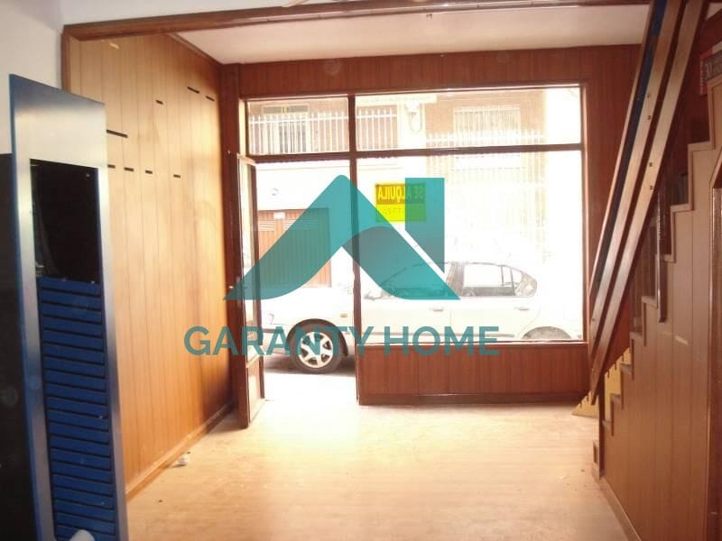 Retail in Cáceres, Cáceres to rent Interior Photo- Image 1 of 5