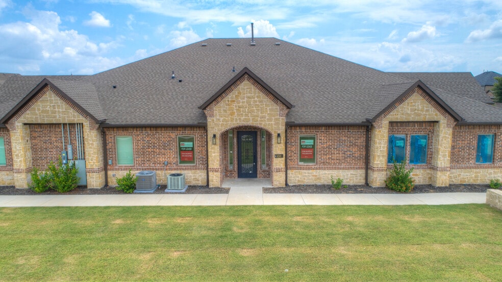 11583 Independence Pky, Frisco, TX for rent - Building Photo - Image 1 of 12