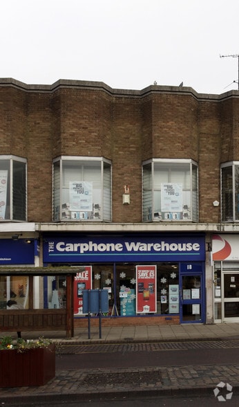 18 The Square, Market Harborough for sale - Building Photo - Image 2 of 2