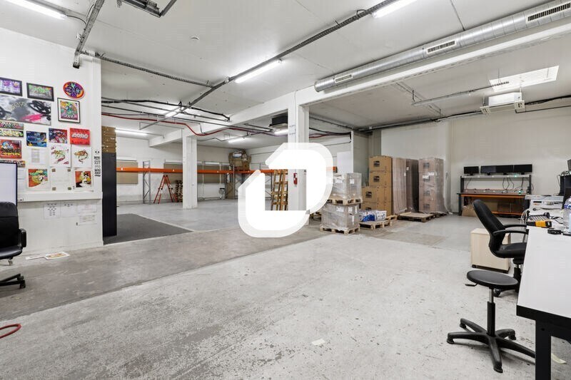 Office in Nanterre for sale - Interior Photo - Image 3 of 9