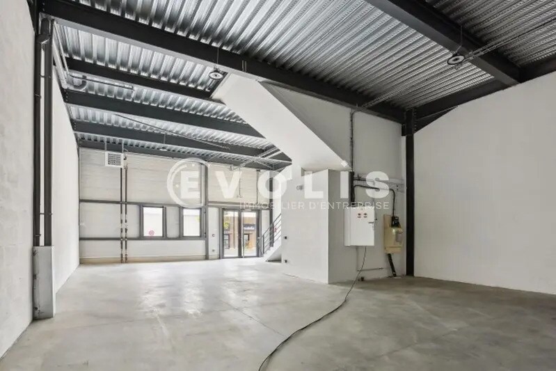 Avenue Edouard Herriot, Fresnes to rent - Building Photo - Image 3 of 8