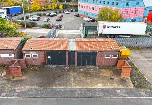 Kelsey Clos, Nuneaton for sale - Building Photo - Image 2 of 4