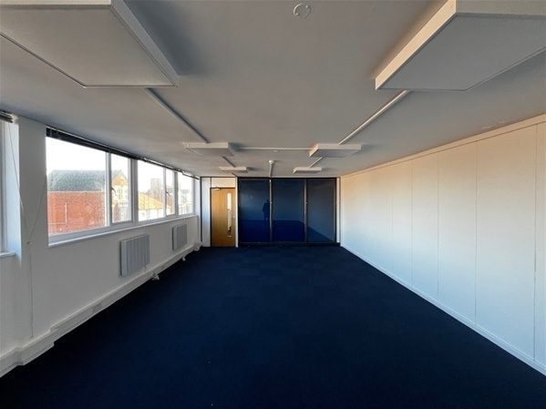 York Rd, Felixstowe to rent Interior Photo- Image 1 of 8
