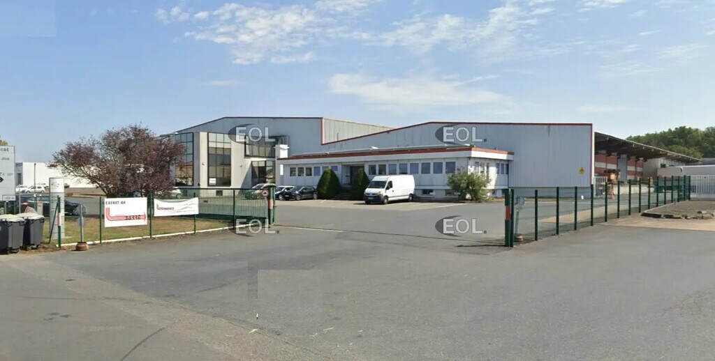 Vente Entrepôt 6 763 m² - Photo 1