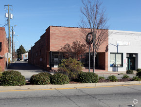 107 E Main St, Dillon, SC for sale Primary Photo- Image 1 of 1