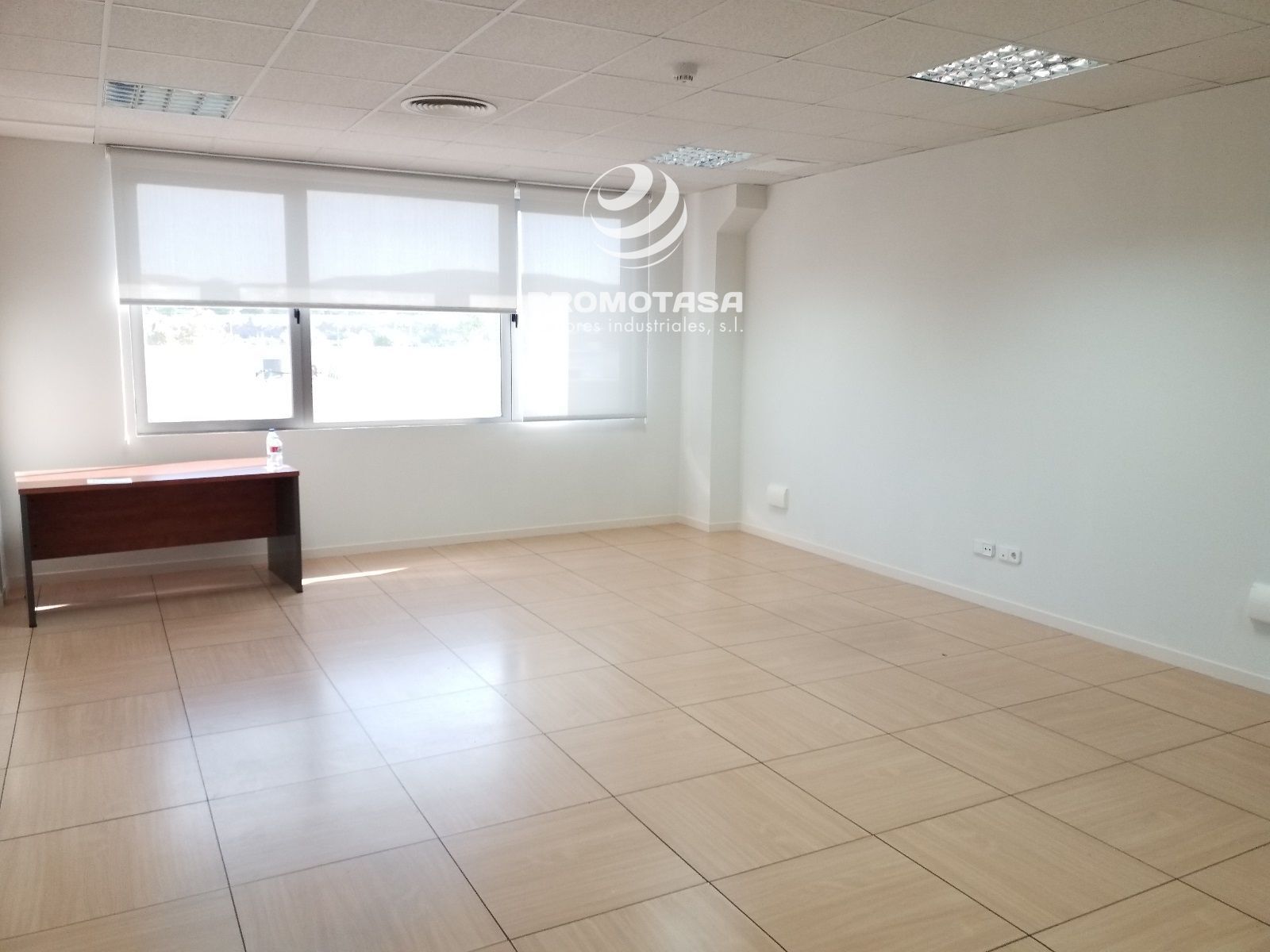 Office in Rivas-Vaciamadrid, Madrid to rent Interior Photo- Image 1 of 4