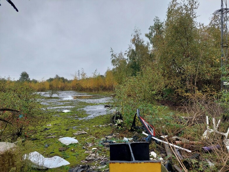 North Drive, Rotherham to rent - Building Photo - Image 3 of 8