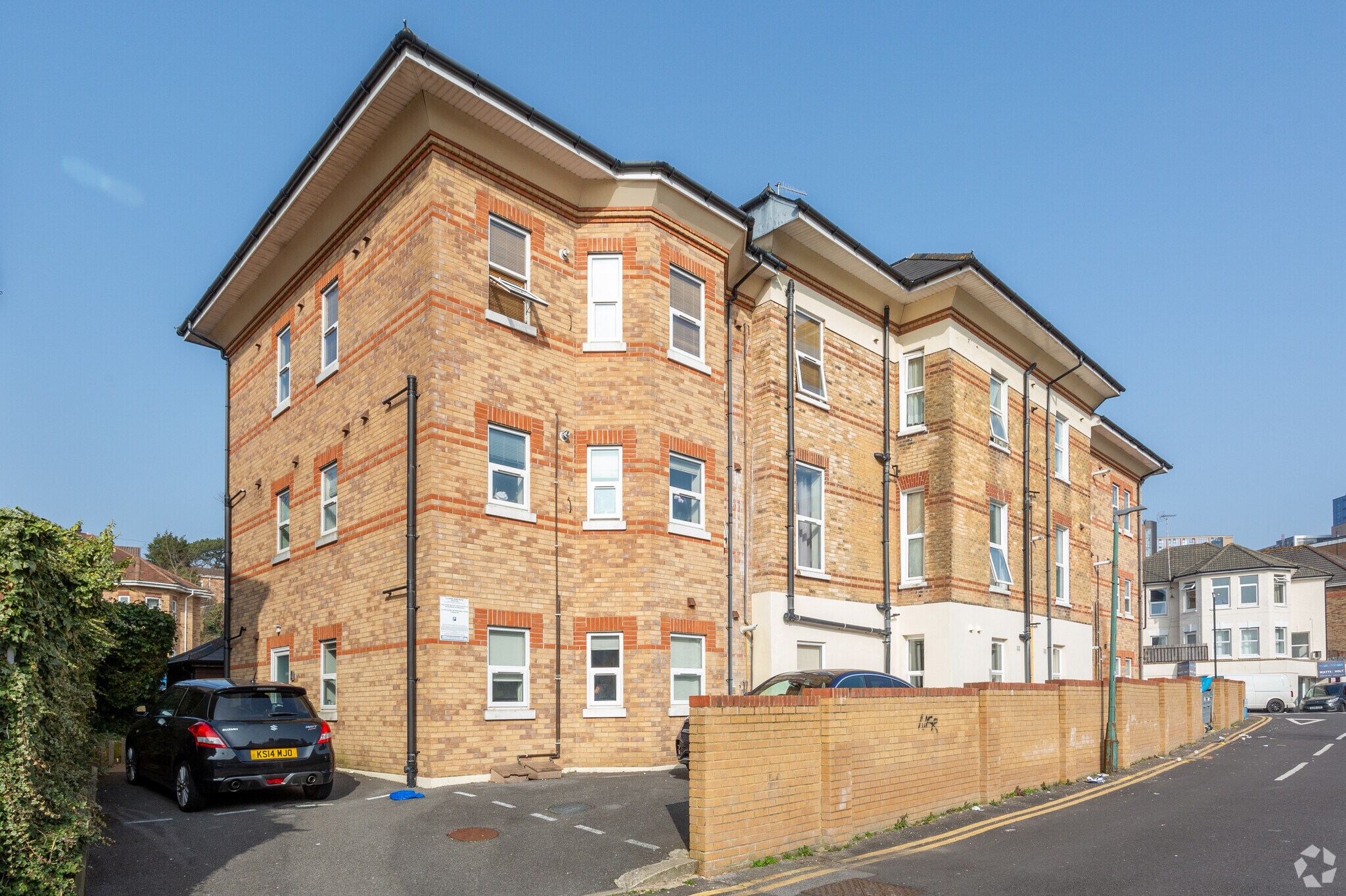 3 Lorne Park Rd, Bournemouth for sale Primary Photo- Image 1 of 1