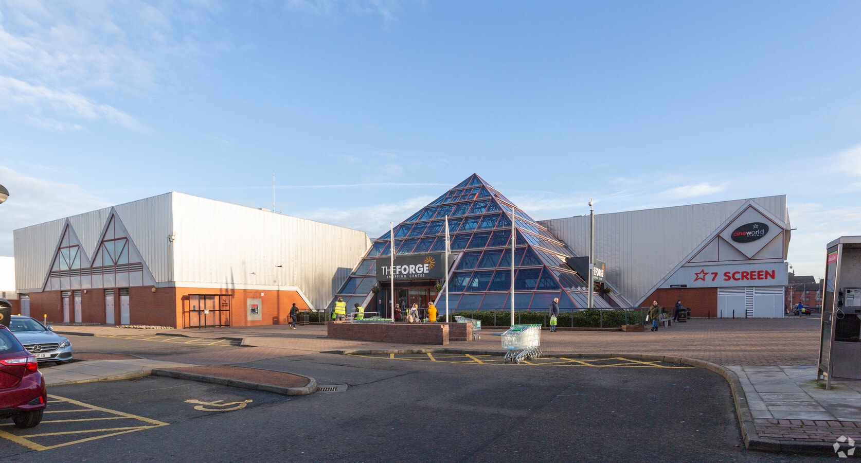 1221 Gallowgate, Glasgow G31 4EB UK