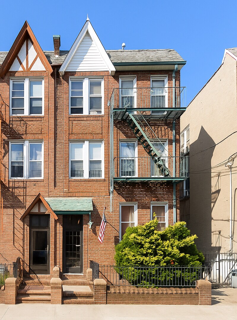 847 Bay Ridge Ave, Brooklyn, NY for sale Primary Photo- Image 1 of 2