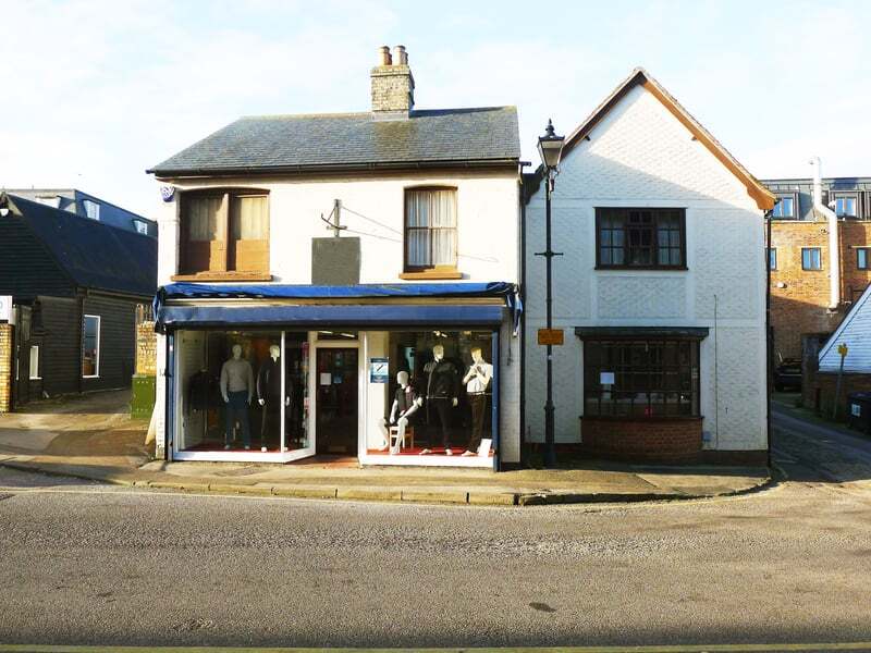 9 Market Hill, Royston for sale Primary Photo- Image 1 of 1