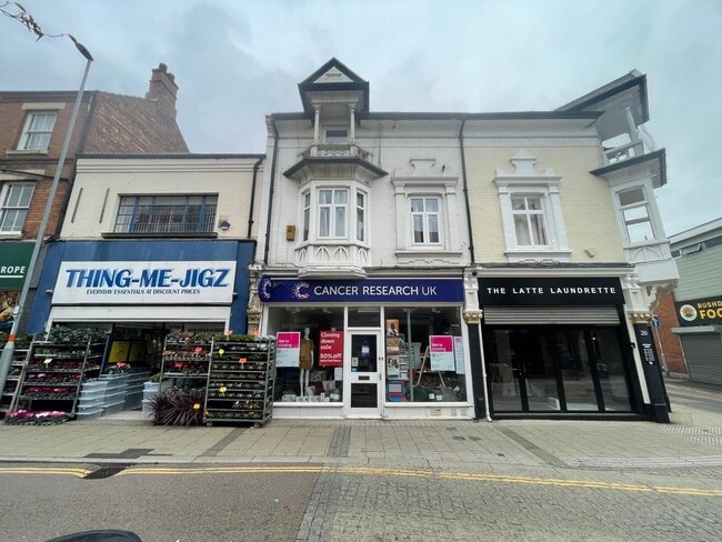 More details for 22 High St, Rushden - Retail to Rent