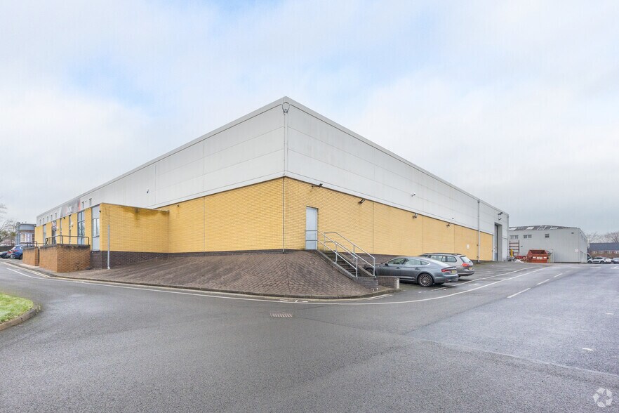 Torrington Av, Coventry for sale - Primary Photo - Image 1 of 1