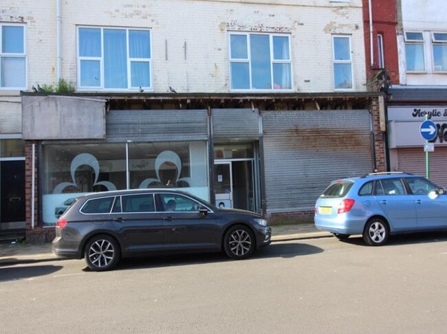 More details for 7-9 Queen St, Redcar - Retail to Rent