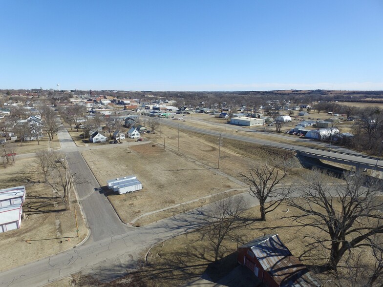 207 N 3rd St, Marysville, KS for sale - Aerial - Image 3 of 6