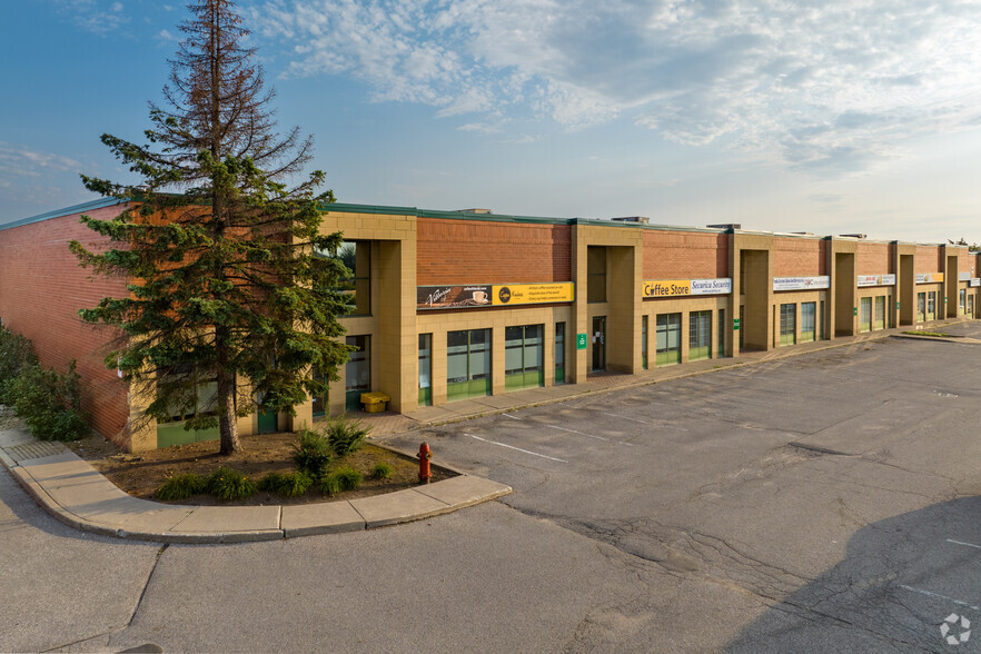 200 Trowers Rd, Vaughan, ON for rent - Building Photo - Image 2 of 4