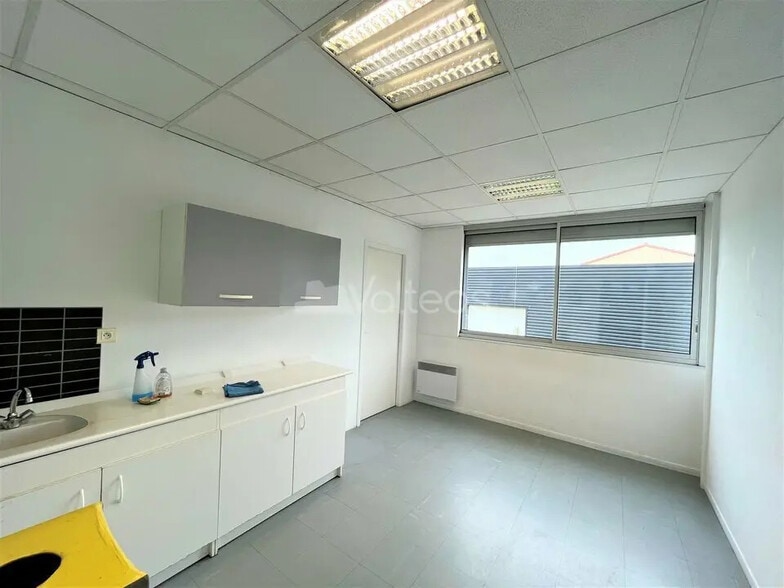 9 Rue De Vidailhan, Balma to rent - Interior Photo - Image 3 of 12