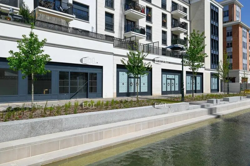 411 Avenue Du Général De Gaulle, Clamart to rent Building Photo- Image 1 of 5