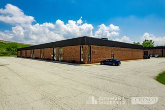 More details for 6111 Carey Dr, Valley View, OH - Light Industrial for Rent