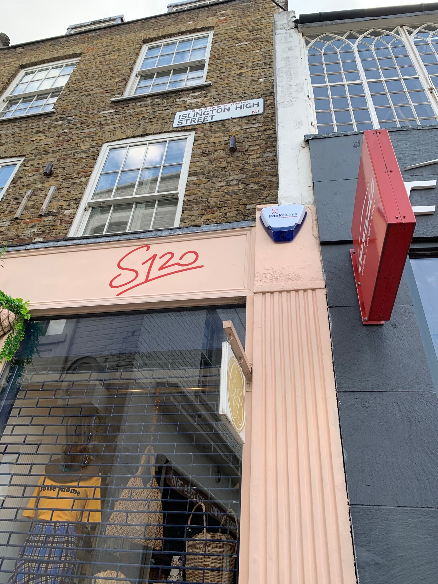 120 Islington High St, London for sale Primary Photo- Image 1 of 1