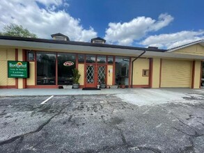 105 General Courtney Hodges Blvd, Perry, GA for sale Building Photo- Image 1 of 3