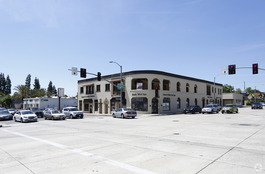 179-191 N Hill Ave, Pasadena, CA for rent - Building Photo - Image 1 of 5