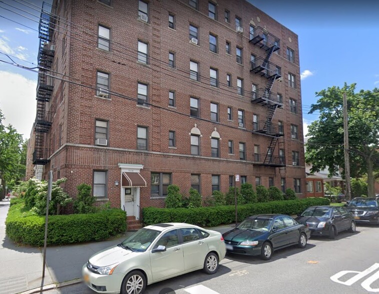 9435 Ridge Blvd, Brooklyn, NY for rent - Primary Photo - Image 1 of 3