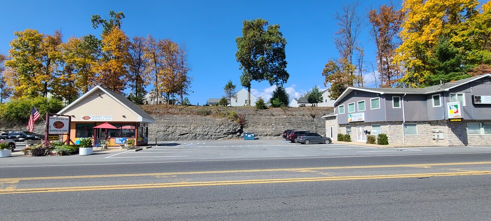 1958 Milford Rd, East Stroudsburg, PA for sale - Building Photo - Image 1 of 1