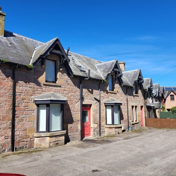 2-5 Mayfield, Dingwall for sale - Building Photo - Image 1 of 2