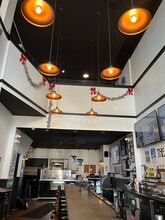 224 Market St, Philadelphia, PA to rent Interior Photo- Image 2 of 15