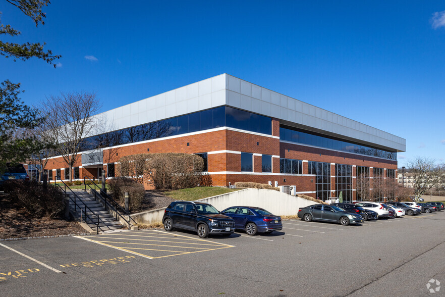 200 Park Ave, Florham Park, NJ for rent - Building Photo - Image 1 of 14