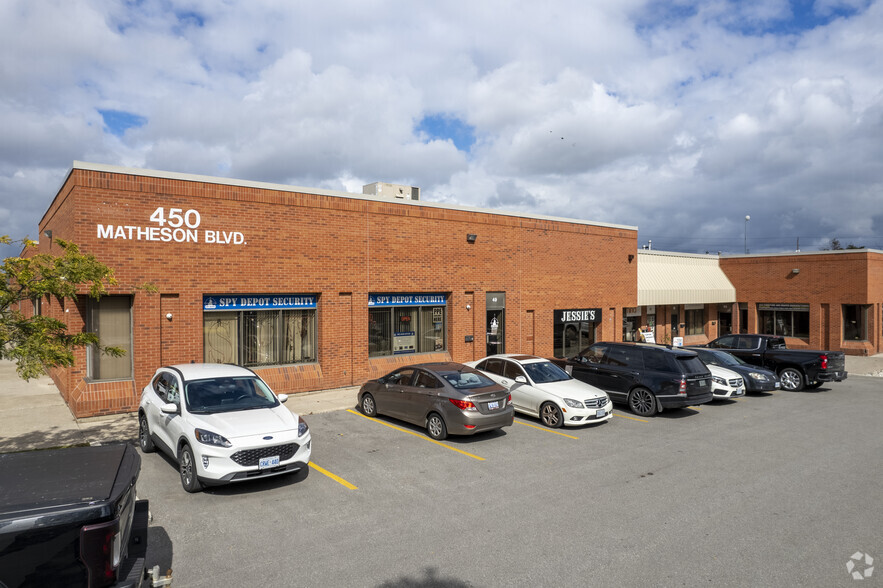 450 Matheson Blvd E, Mississauga, ON for rent - Building Photo - Image 2 of 6