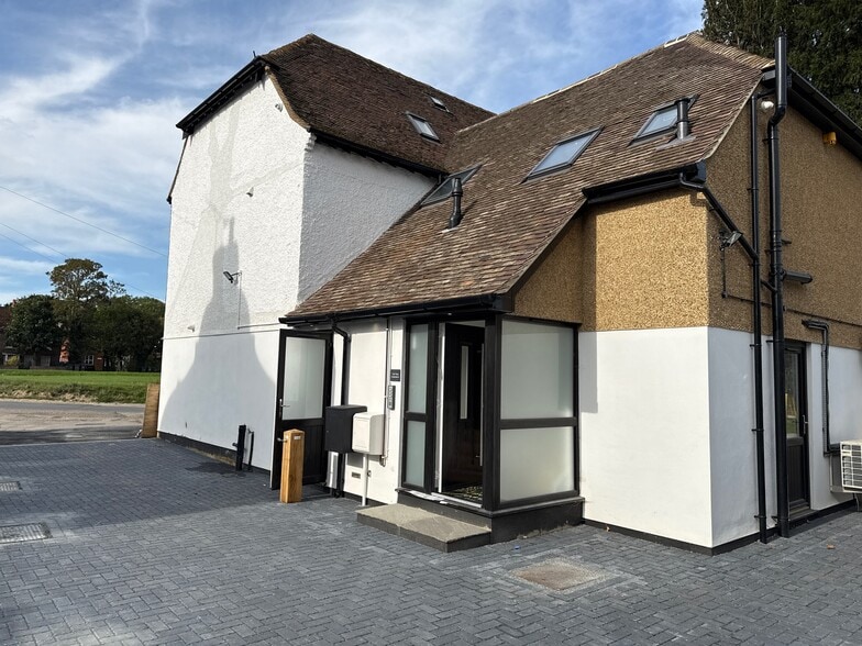 Green Street Green Rd, Dartford to rent - Building Photo - Image 2 of 24