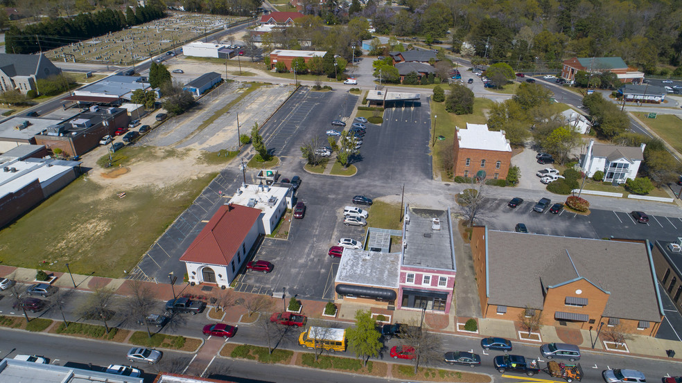 134 E Main St, Lexington, SC for sale - Building Photo - Image 1 of 1